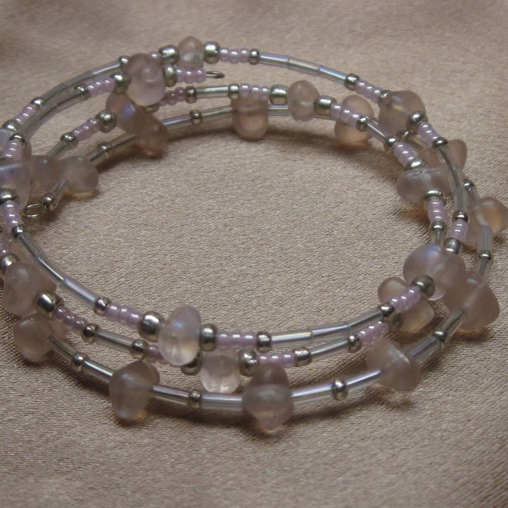 Pink glass & silver bead wrap bracelet - Picture 2 of 6